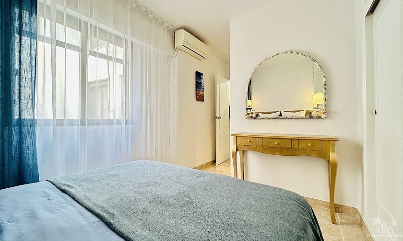 Resale - Apartments - Torrevieja - Torrevieja Centro