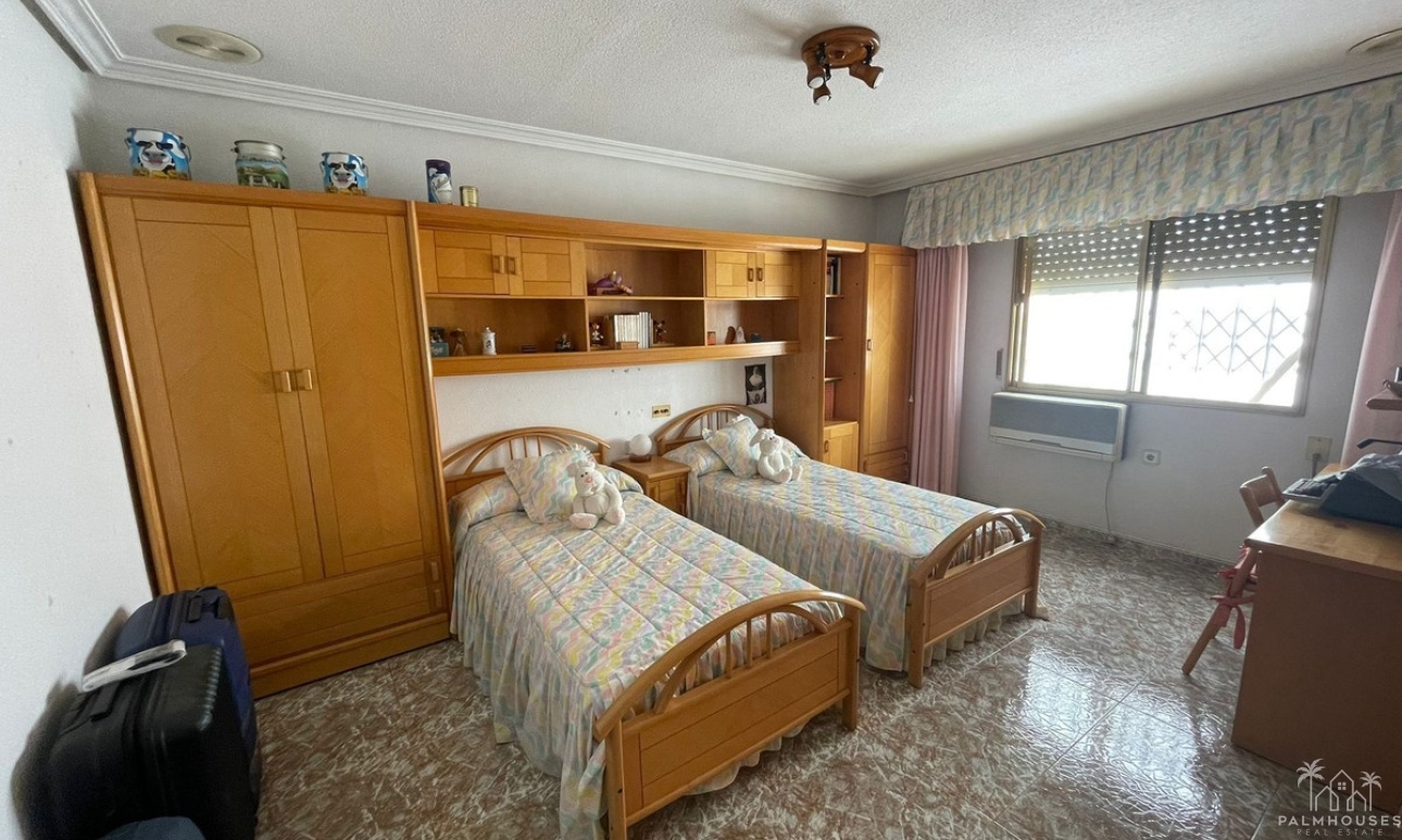 Resale - Apartments - Torrevieja - Torrevieja Centro