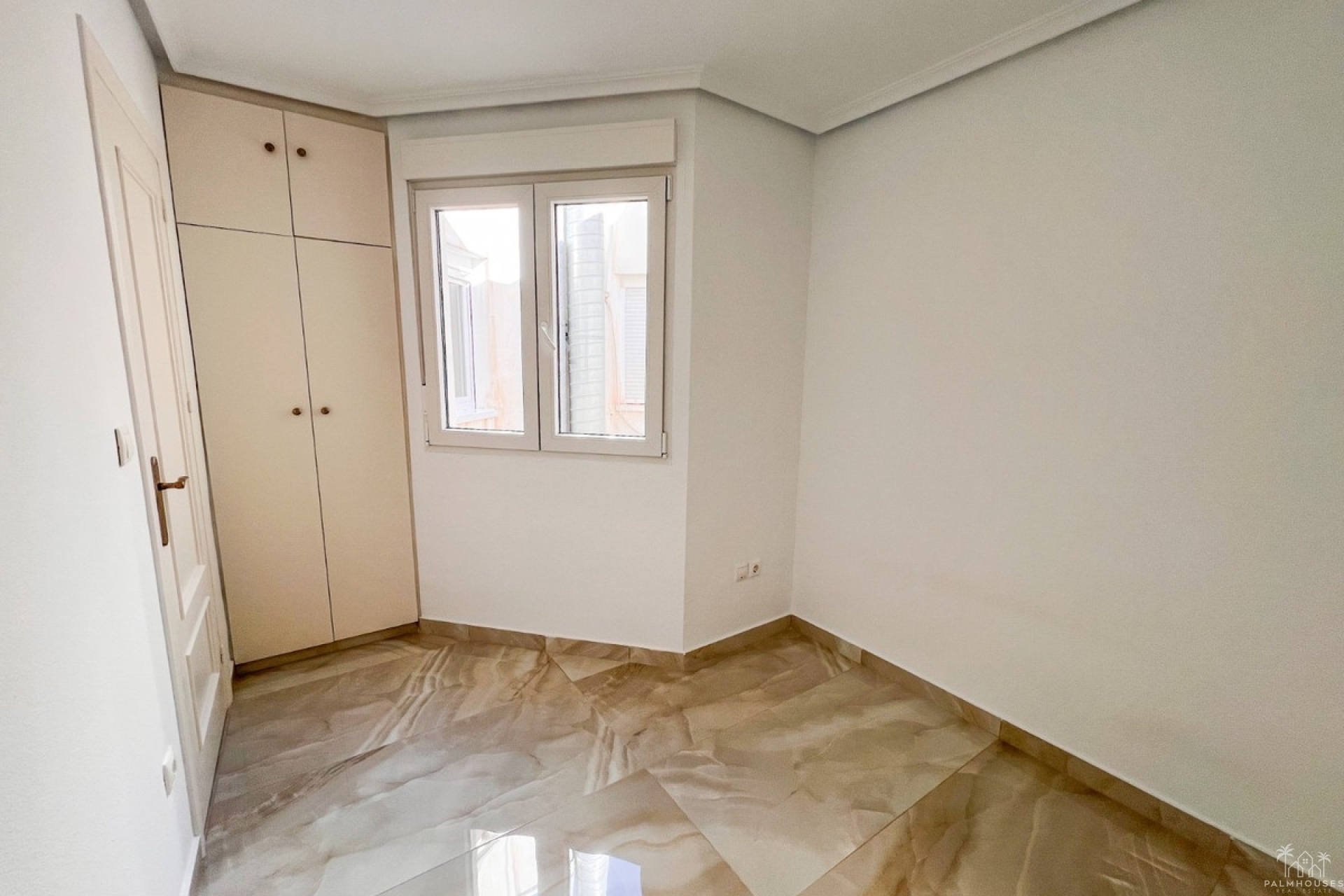 Resale - Apartments - Torrevieja - Torrevieja Centro