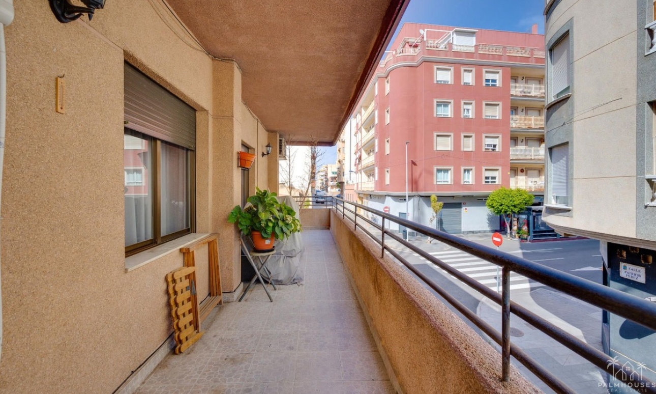 Resale - Apartments - Torrevieja - Torrevieja Centro