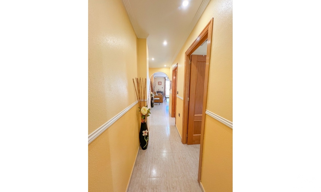 Resale - Apartments - Torrevieja - Torrevieja Centro