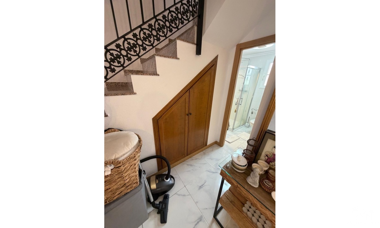 Resale - Apartments - Torrevieja - Zona Los Frutales