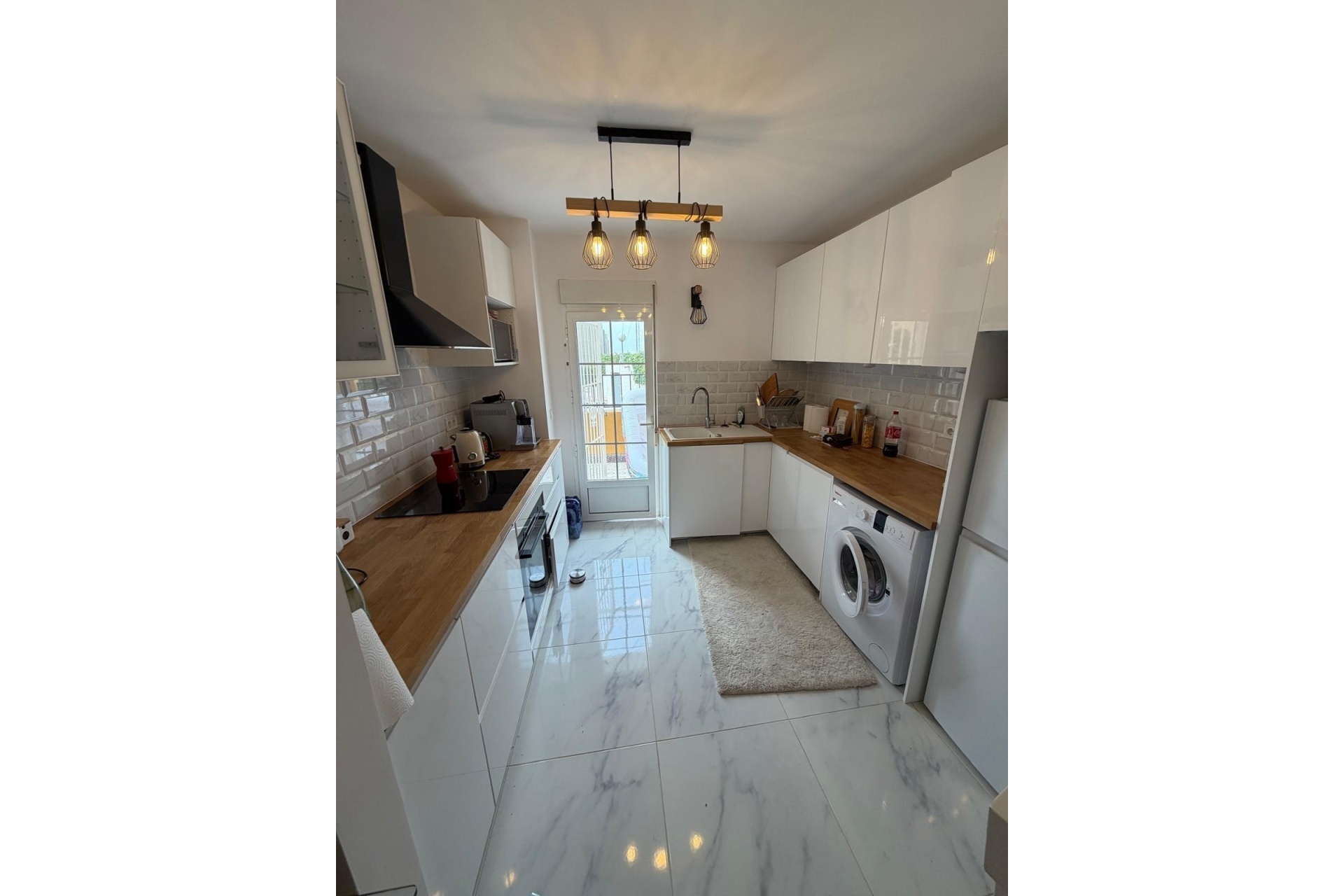 Resale - Apartments - Torrevieja - Zona Los Frutales