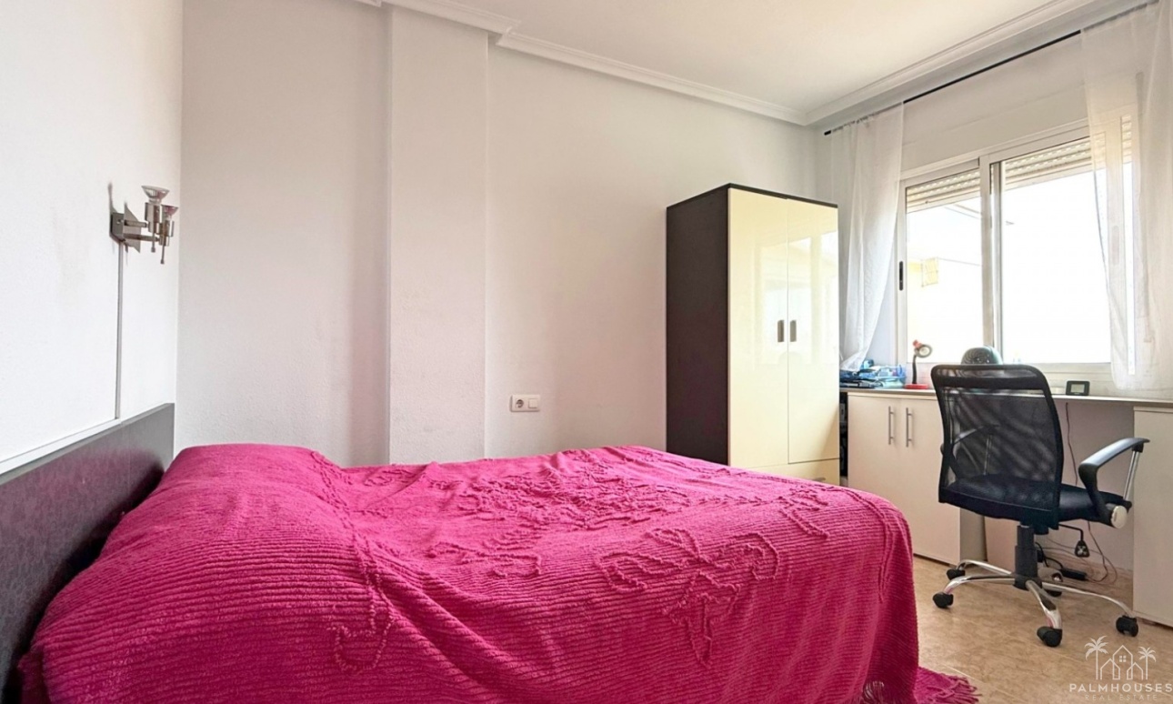 Resale - Apartments - Torrevieja