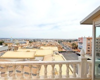 Resale - Apartments - Torrevieja
