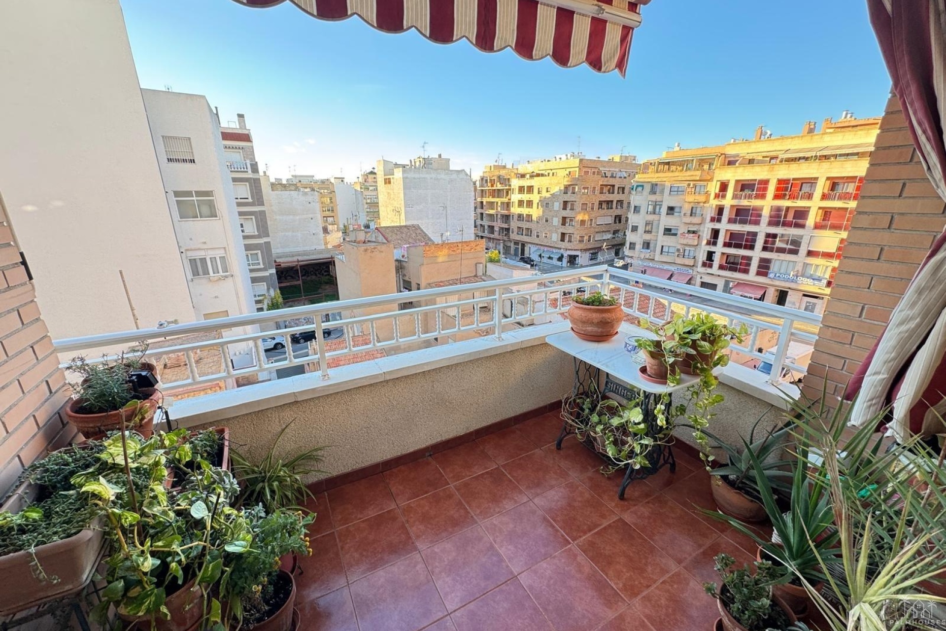 Resale - Apartments - Torrevieja