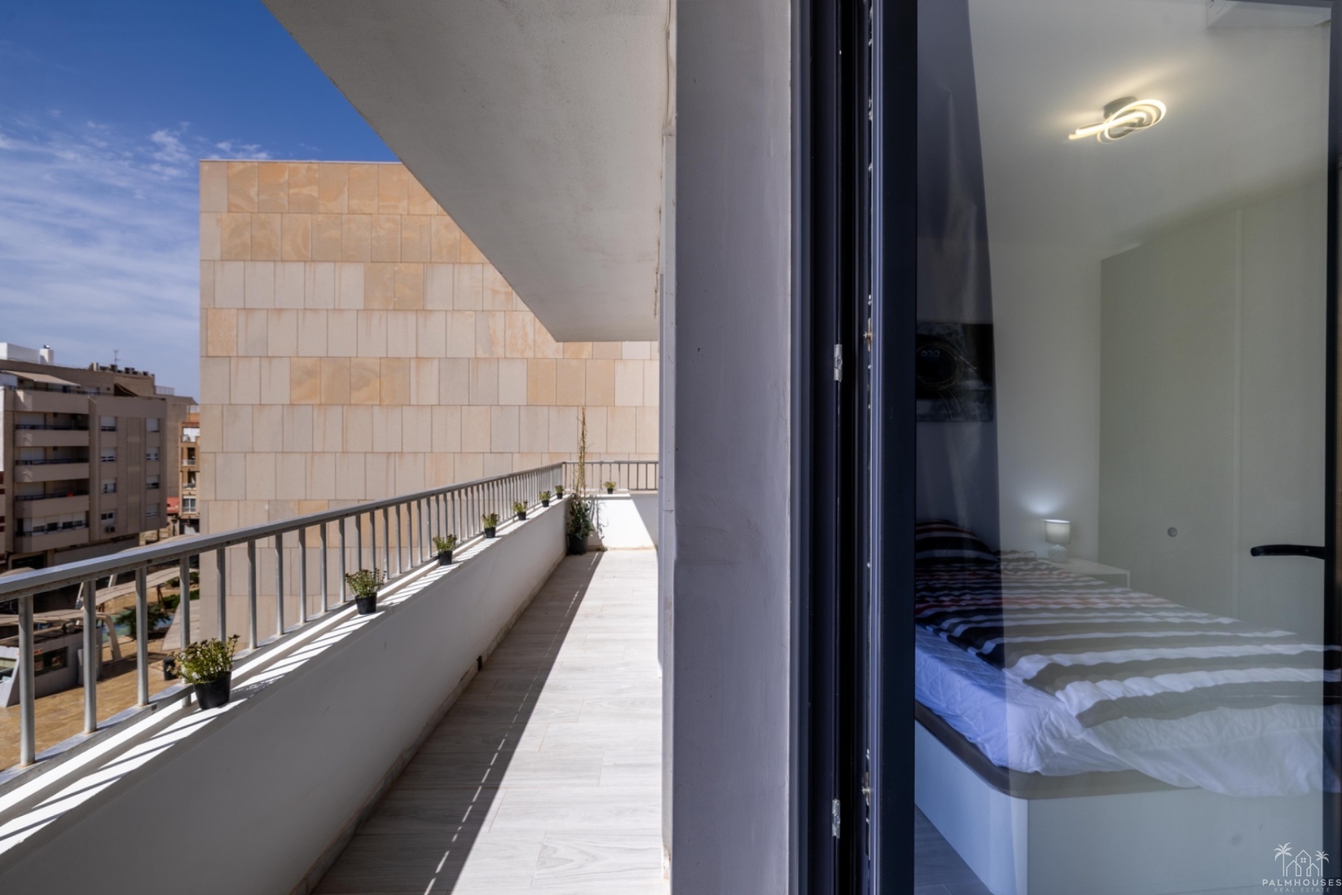 Resale - Apartments - Torrevieja