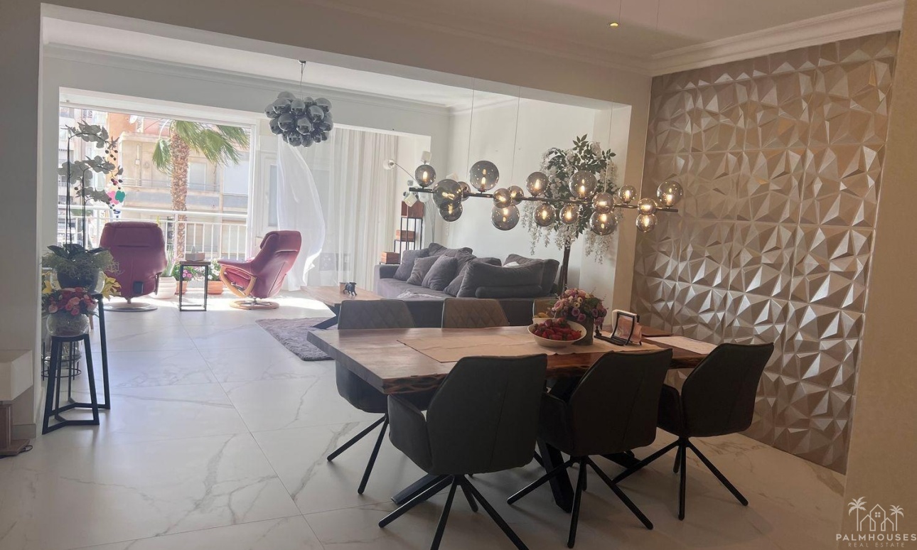 Resale - Apartments - Torrevieja