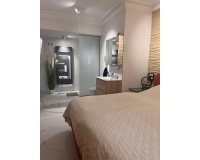 Resale - Apartments - Torrevieja