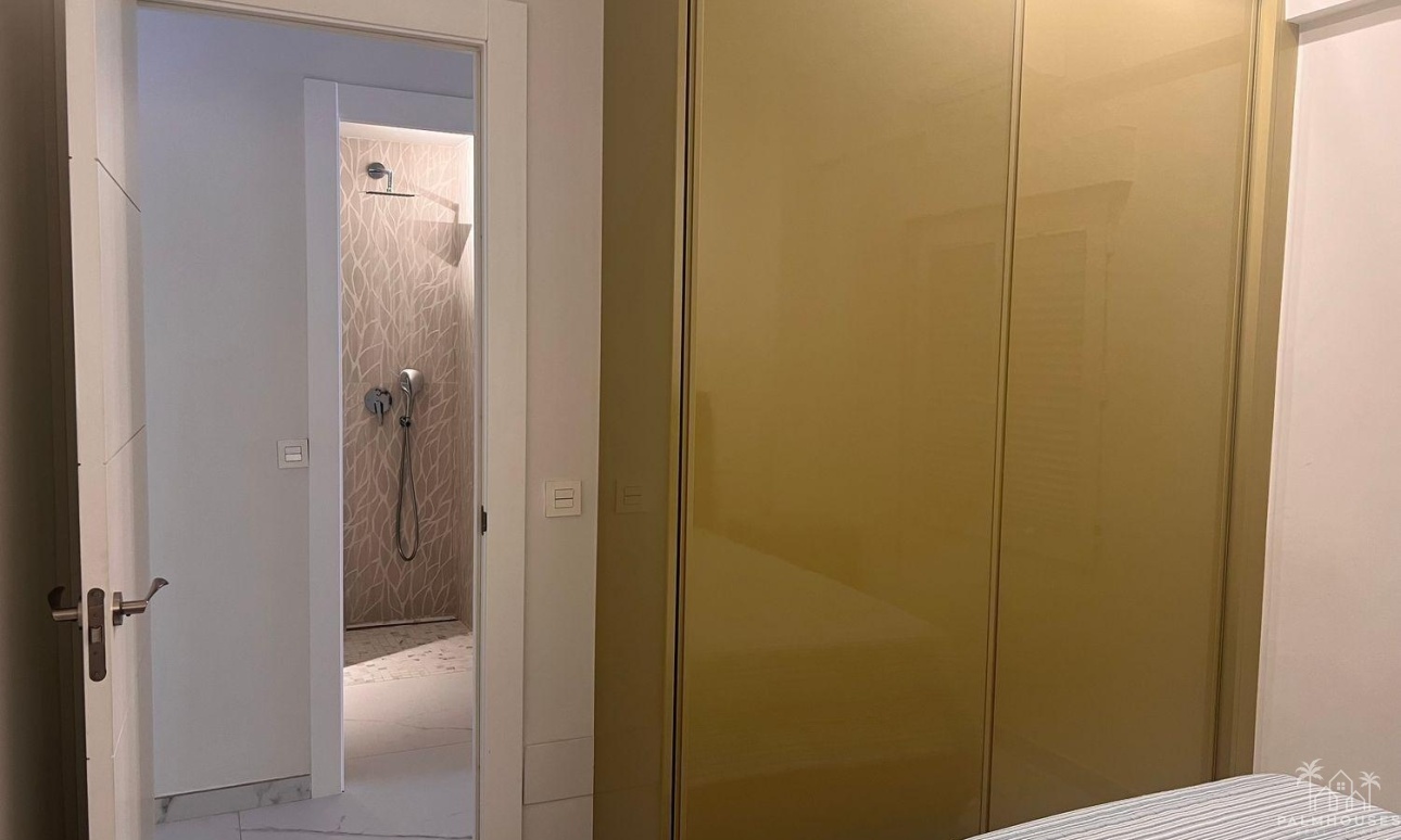 Resale - Apartments - Torrevieja