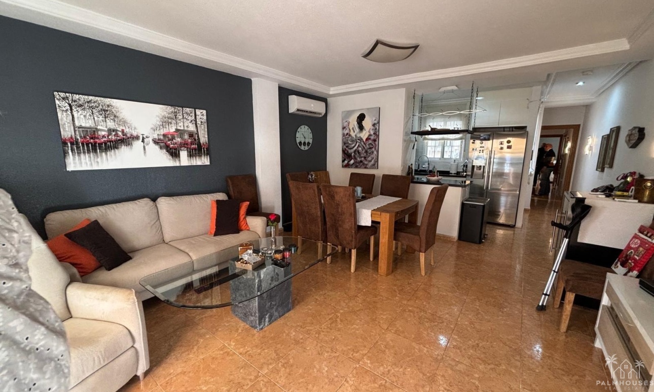 Resale - Apartments - Torrevieja