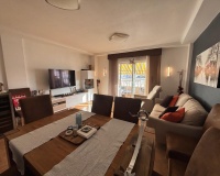 Resale - Apartments - Torrevieja