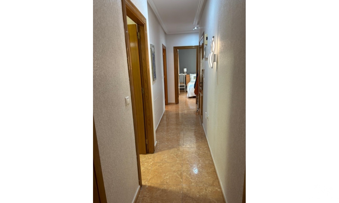 Resale - Apartments - Torrevieja