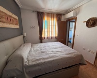 Resale - Apartments - Torrevieja