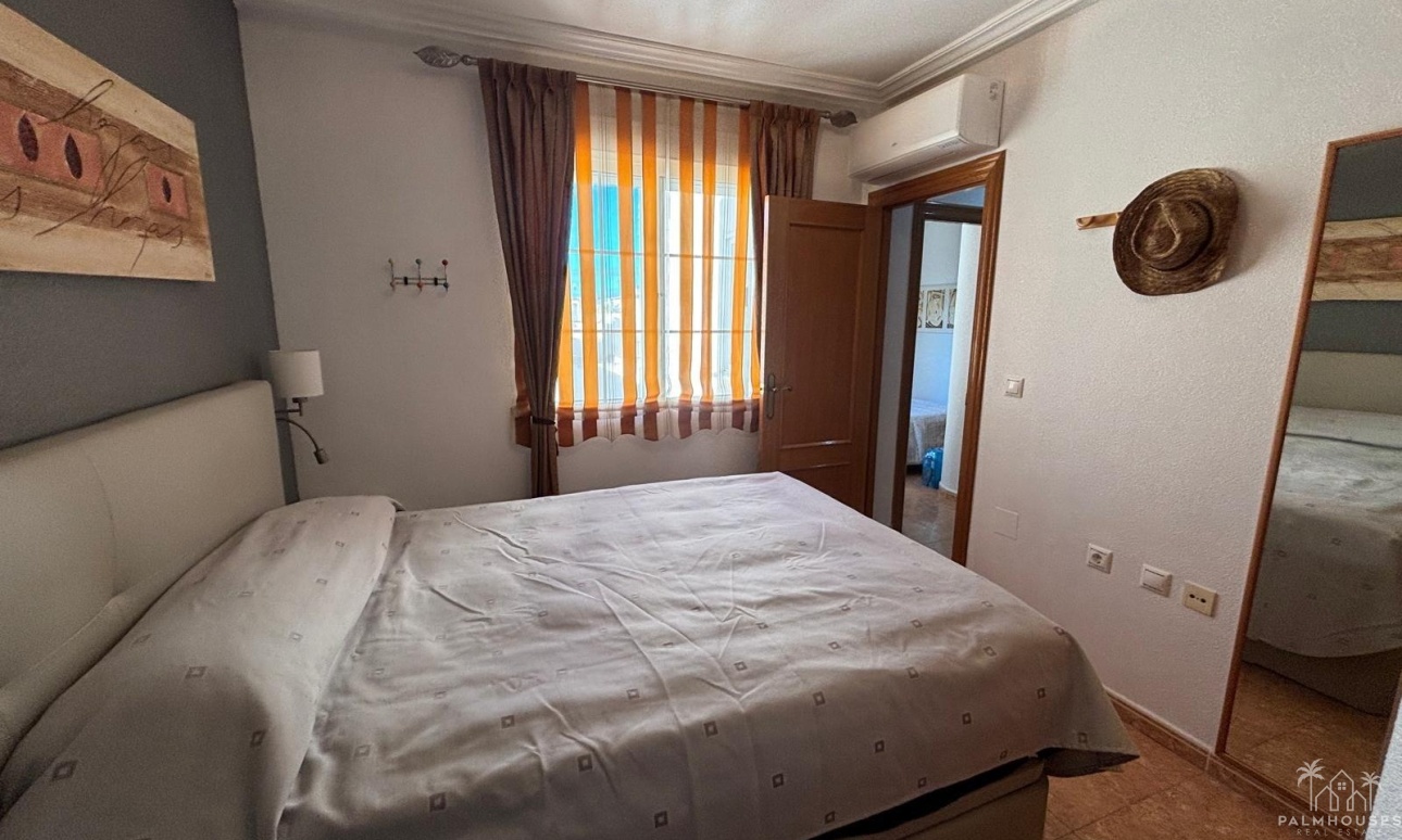 Resale - Apartments - Torrevieja