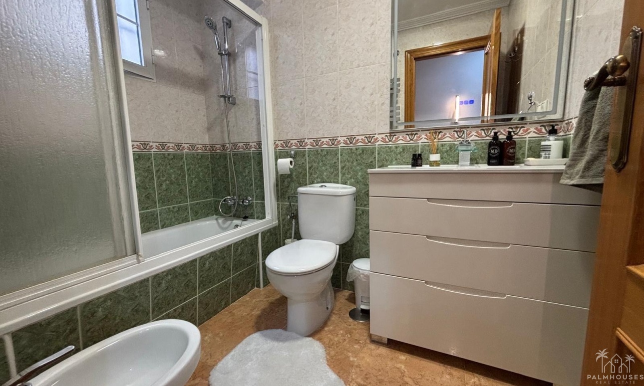 Resale - Apartments - Torrevieja