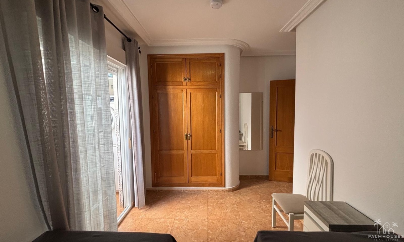 Resale - Apartments - Torrevieja