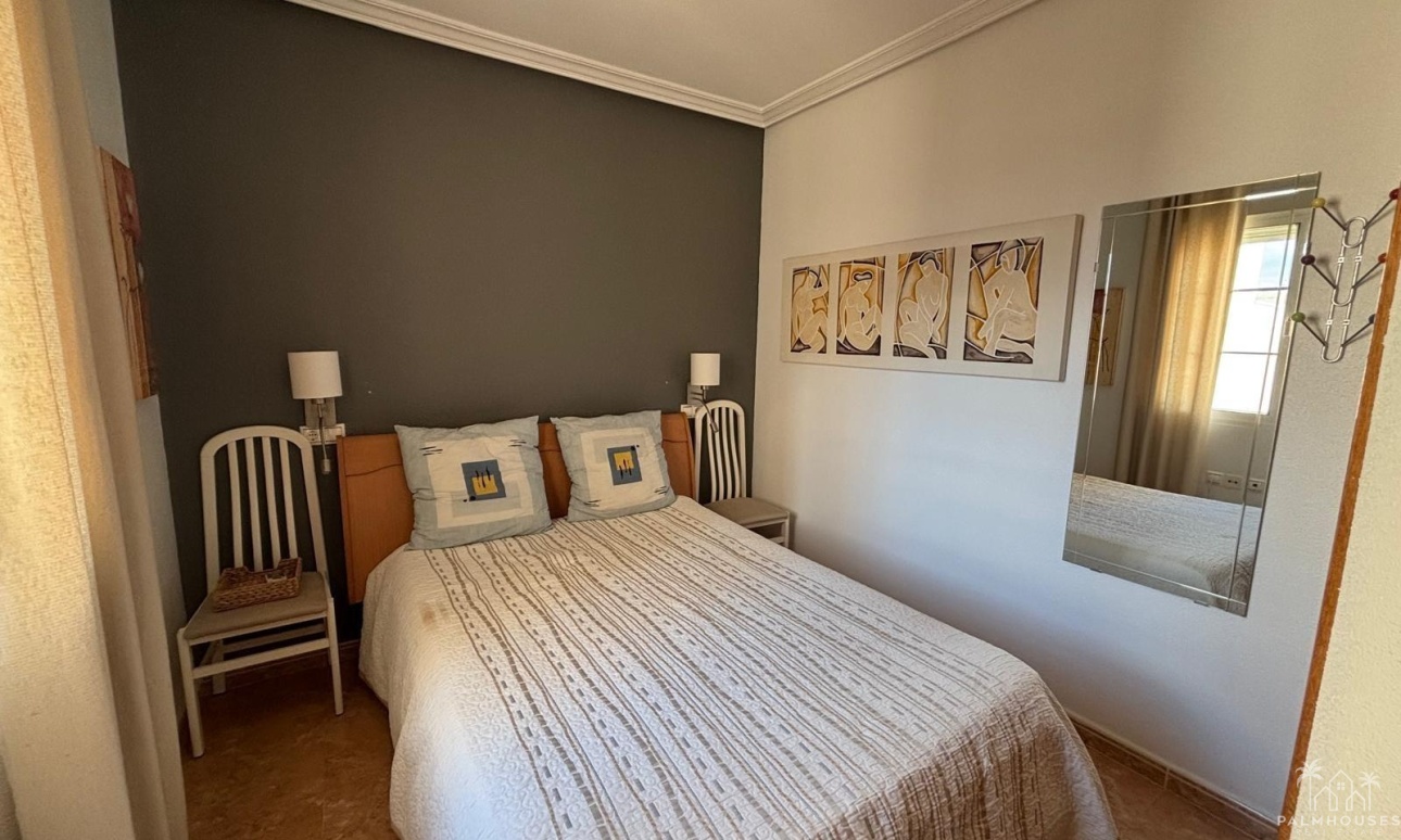 Resale - Apartments - Torrevieja