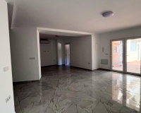 Resale - Apartments - Torrevieja