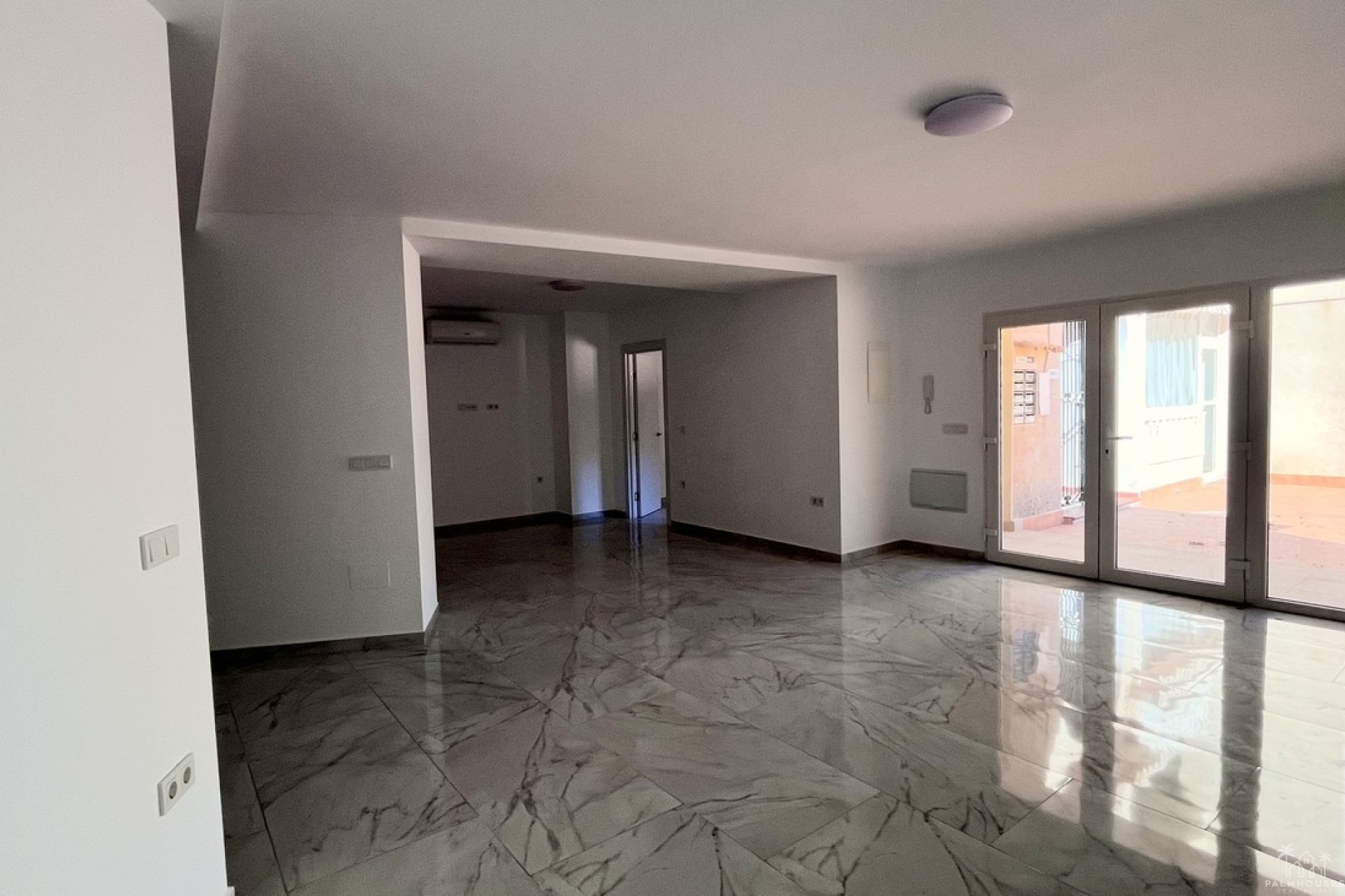 Resale - Apartments - Torrevieja