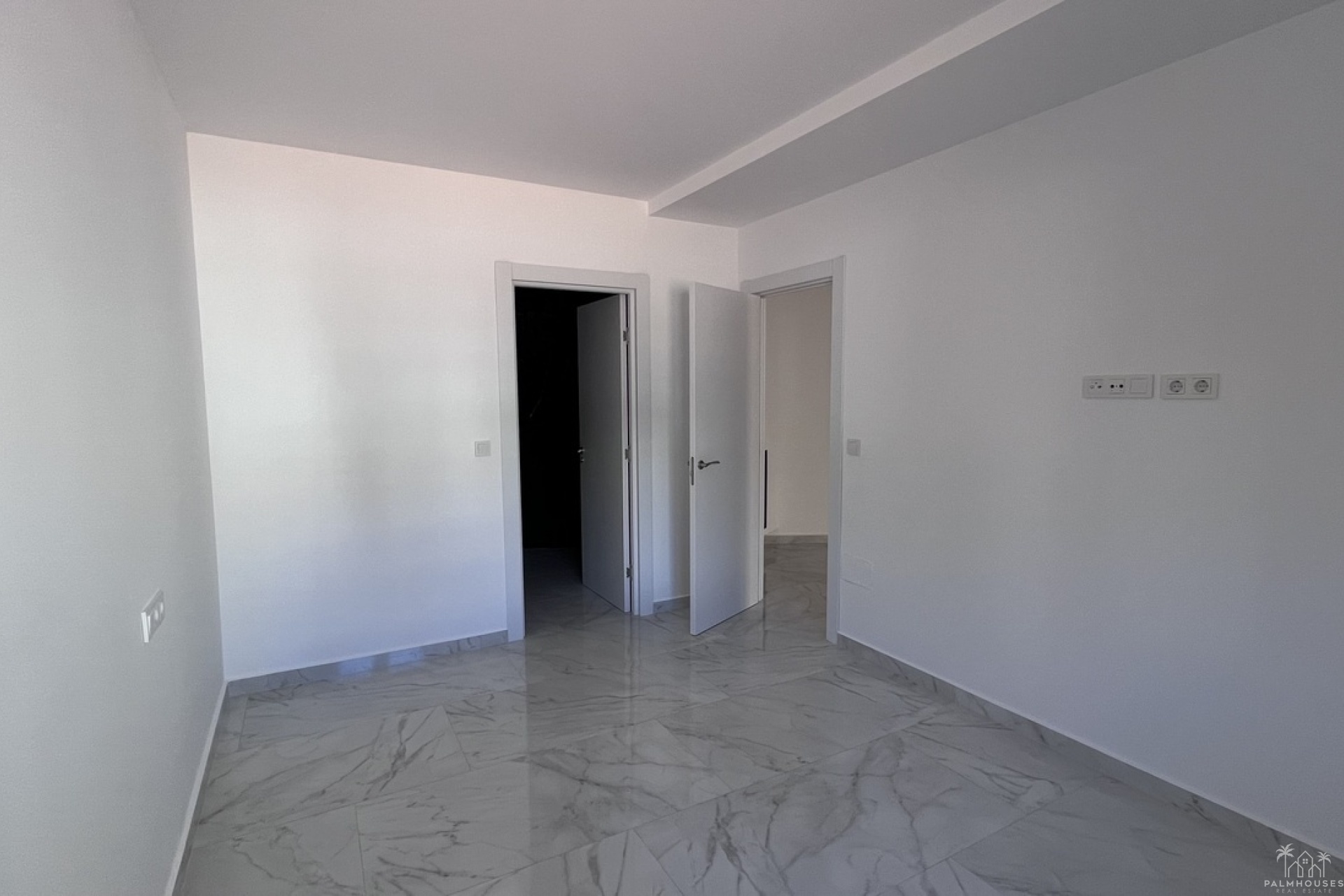 Resale - Apartments - Torrevieja