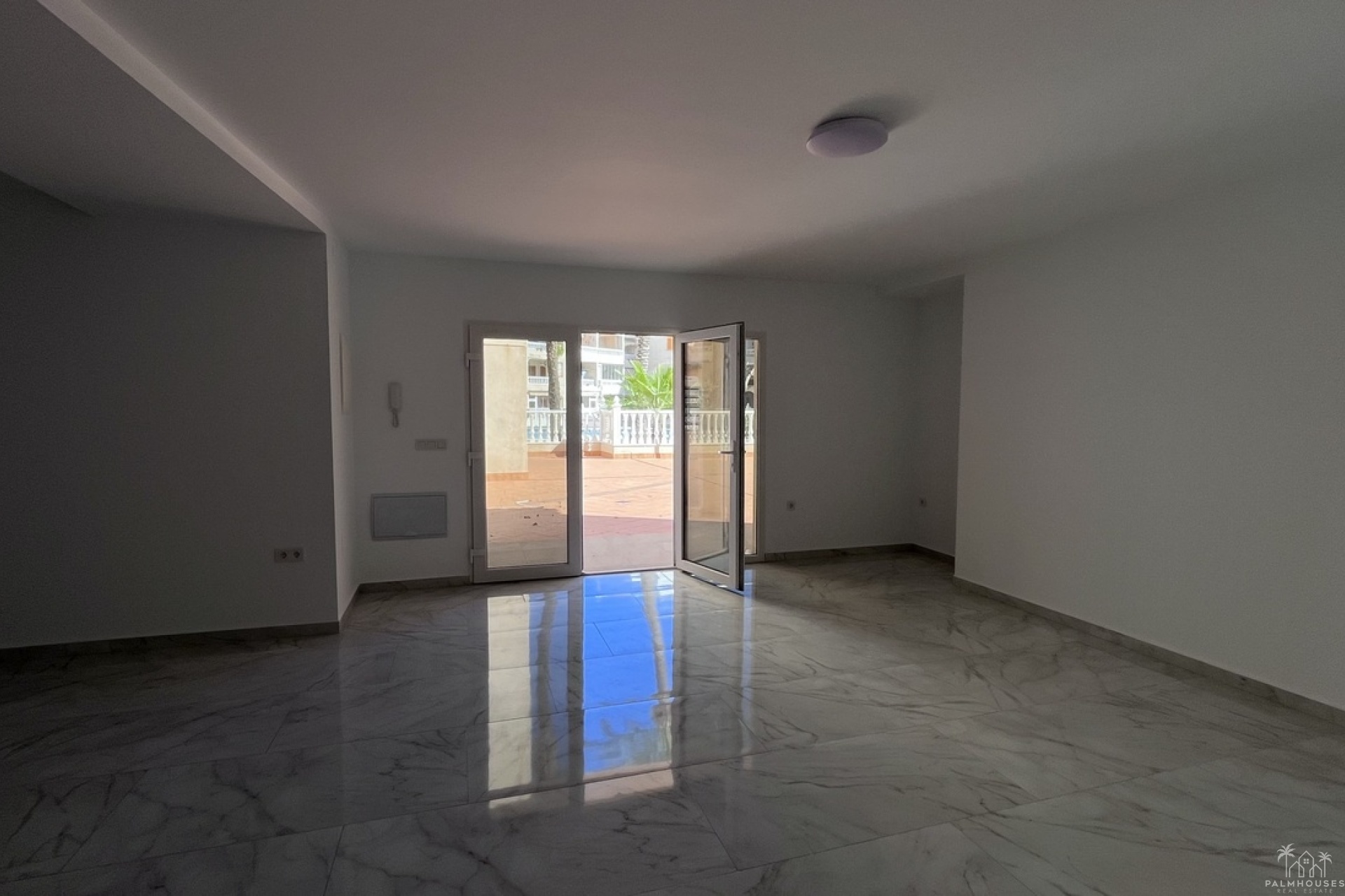 Resale - Apartments - Torrevieja