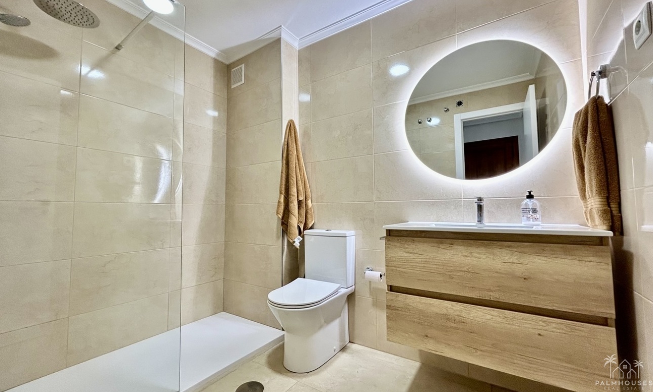 Resale - Apartments - Villamartin - Costa Blanca