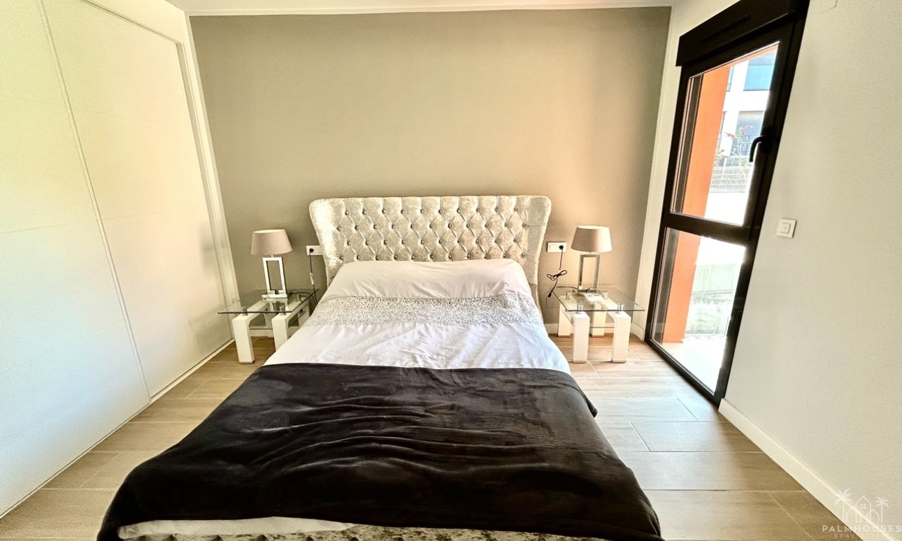 Resale - Apartments - Villamartin - Costa Blanca
