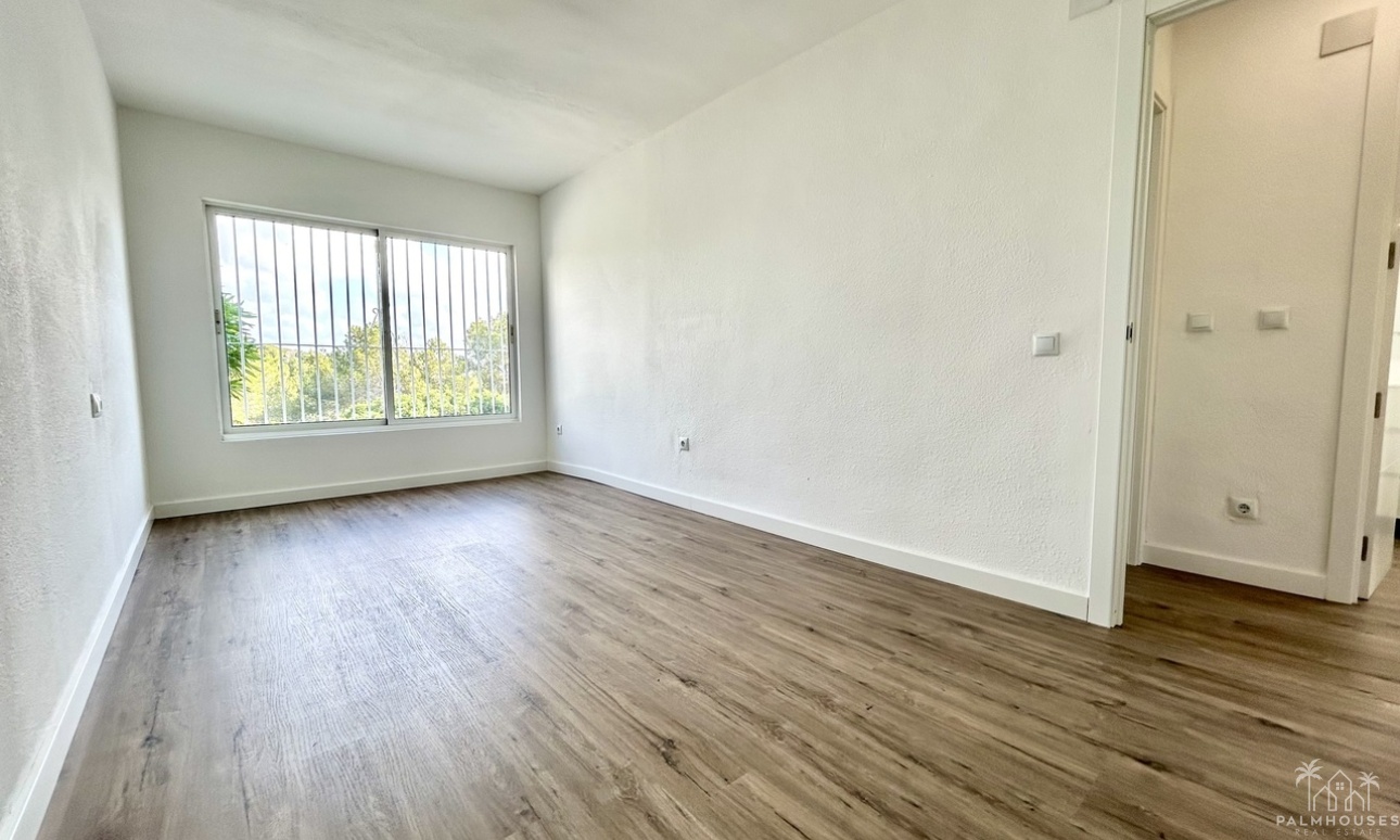 Resale - Apartments - Villamartin - Costa Blanca