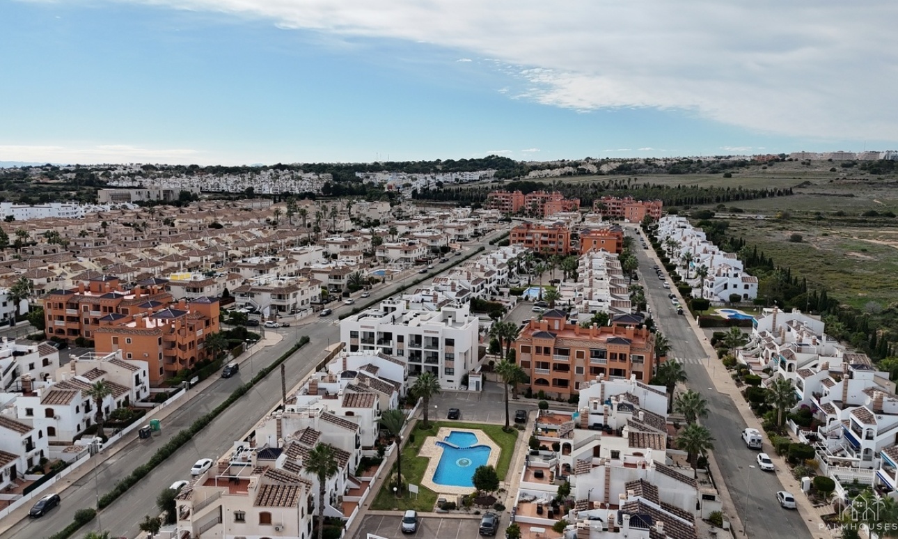 Resale - Apartments - Villamartin - Costa Blanca