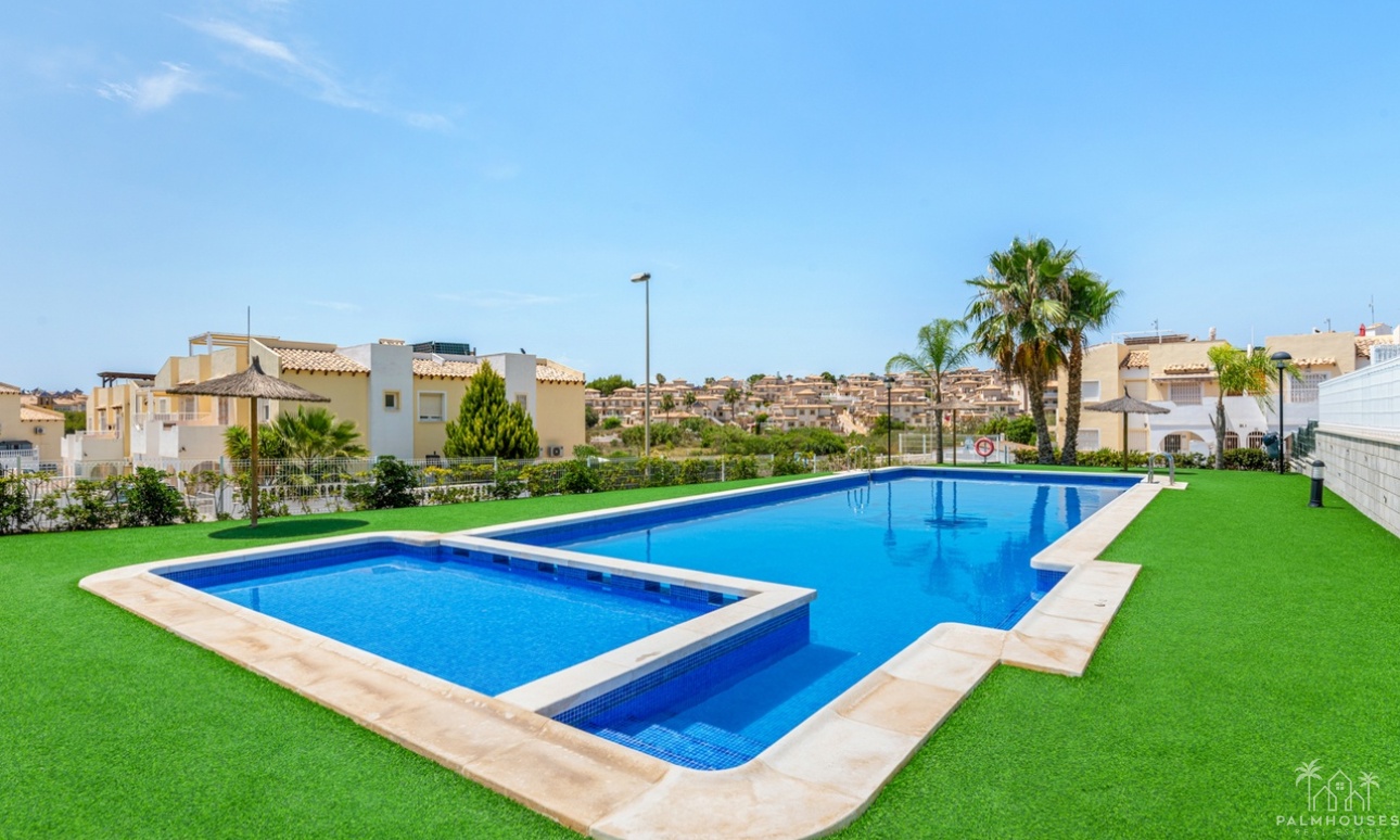 Resale - Apartments - Villamartin - Costa Blanca
