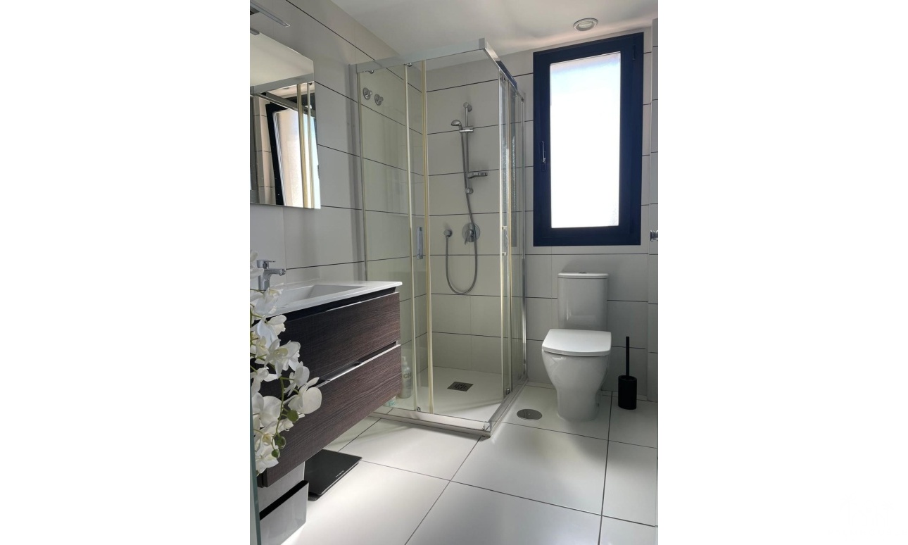Resale - Apartments - Villamartin - Costa Blanca