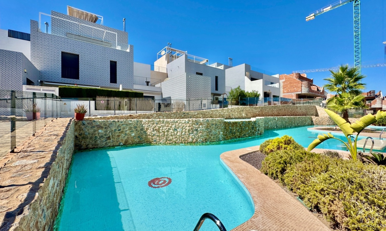 Resale - Apartments - Villamartin - Costa Blanca