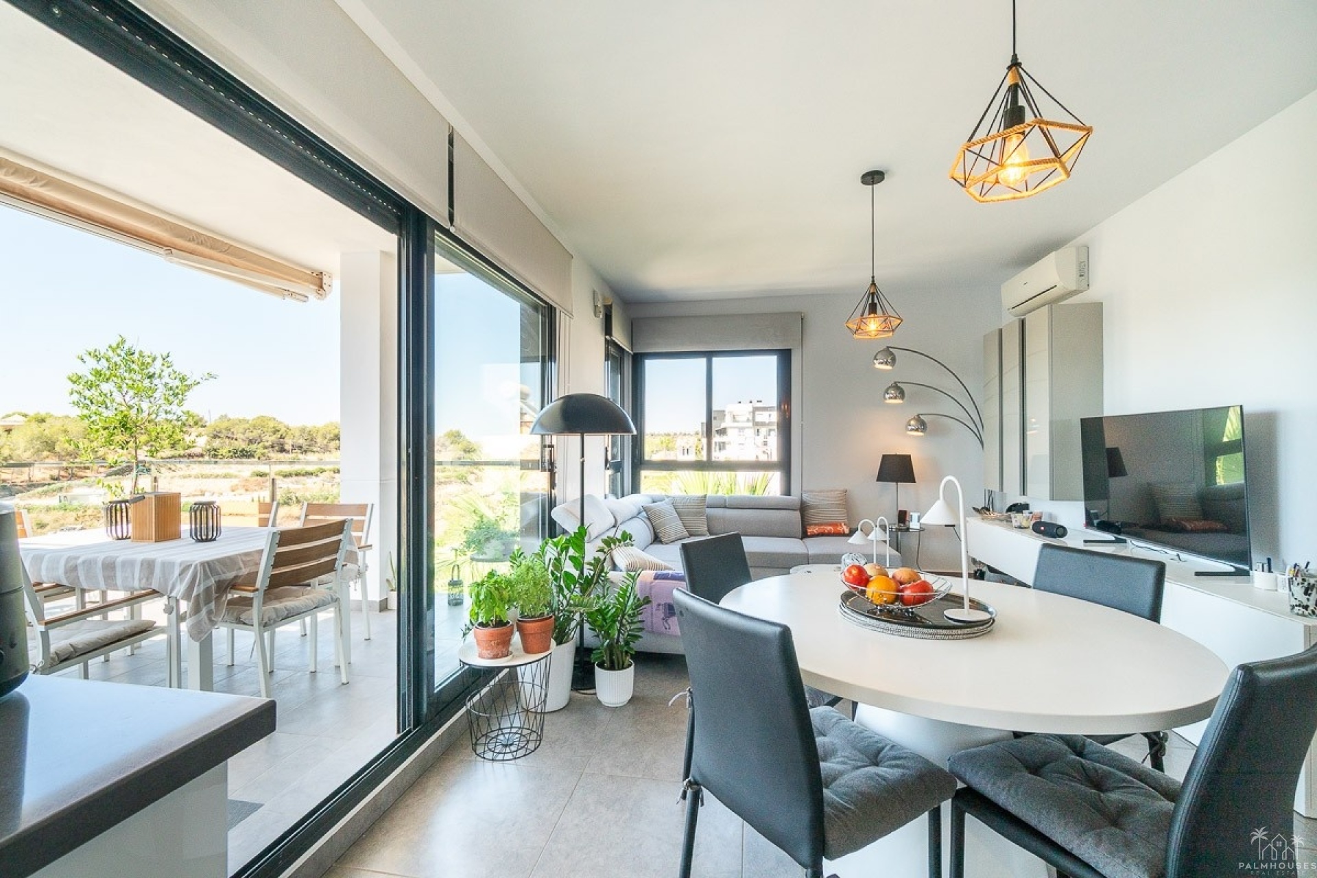 Resale - Apartments - Villamartin - La fuente
