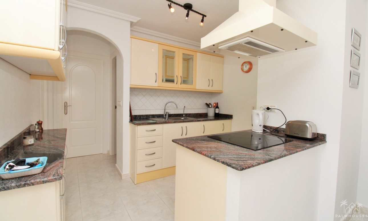 Resale - Apartments - Villamartin - PAU 8