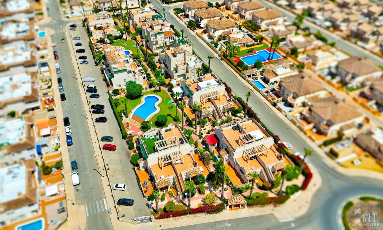 Resale - Apartments - Villamartin - PAU 8