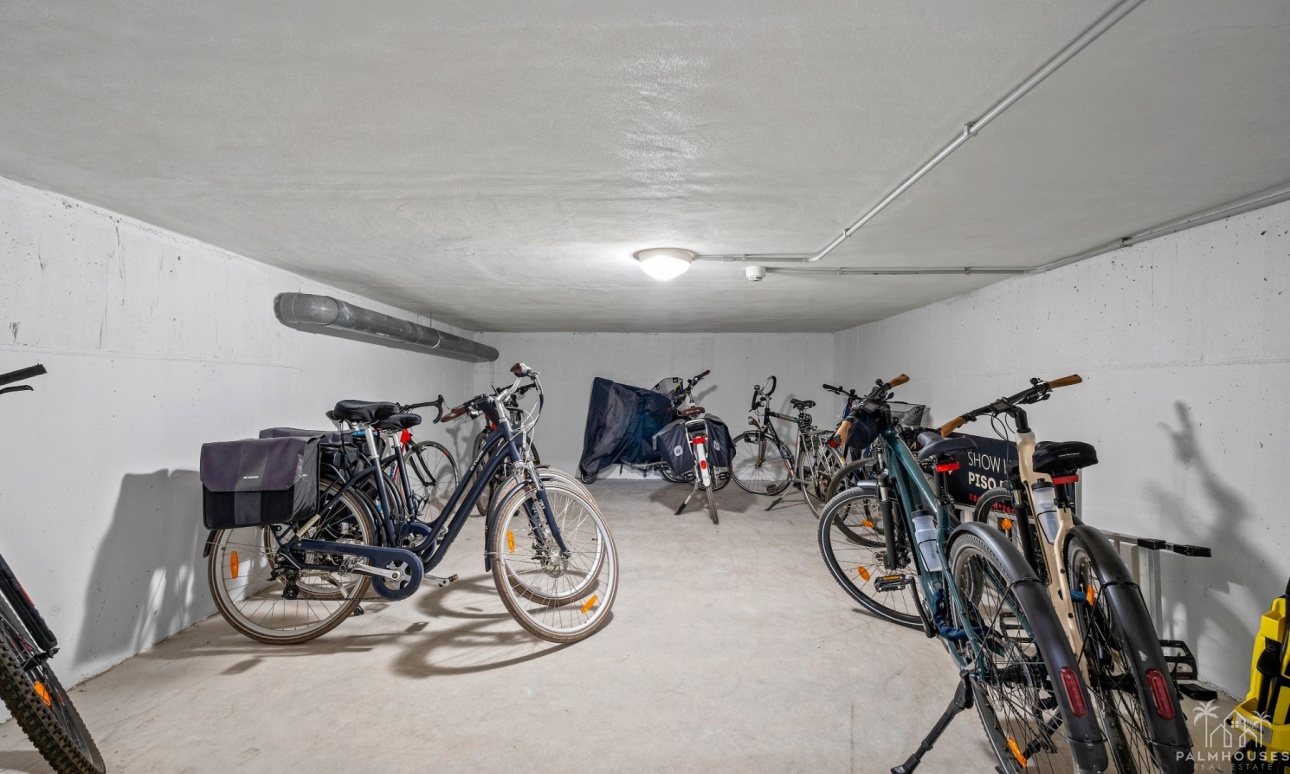Resale - Apartments - Villamartin