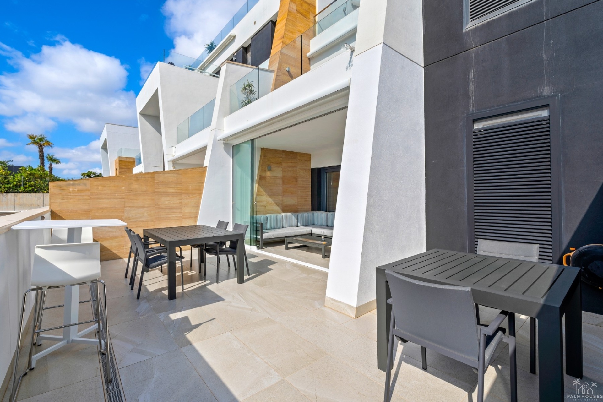 Resale - Apartments - Villamartin