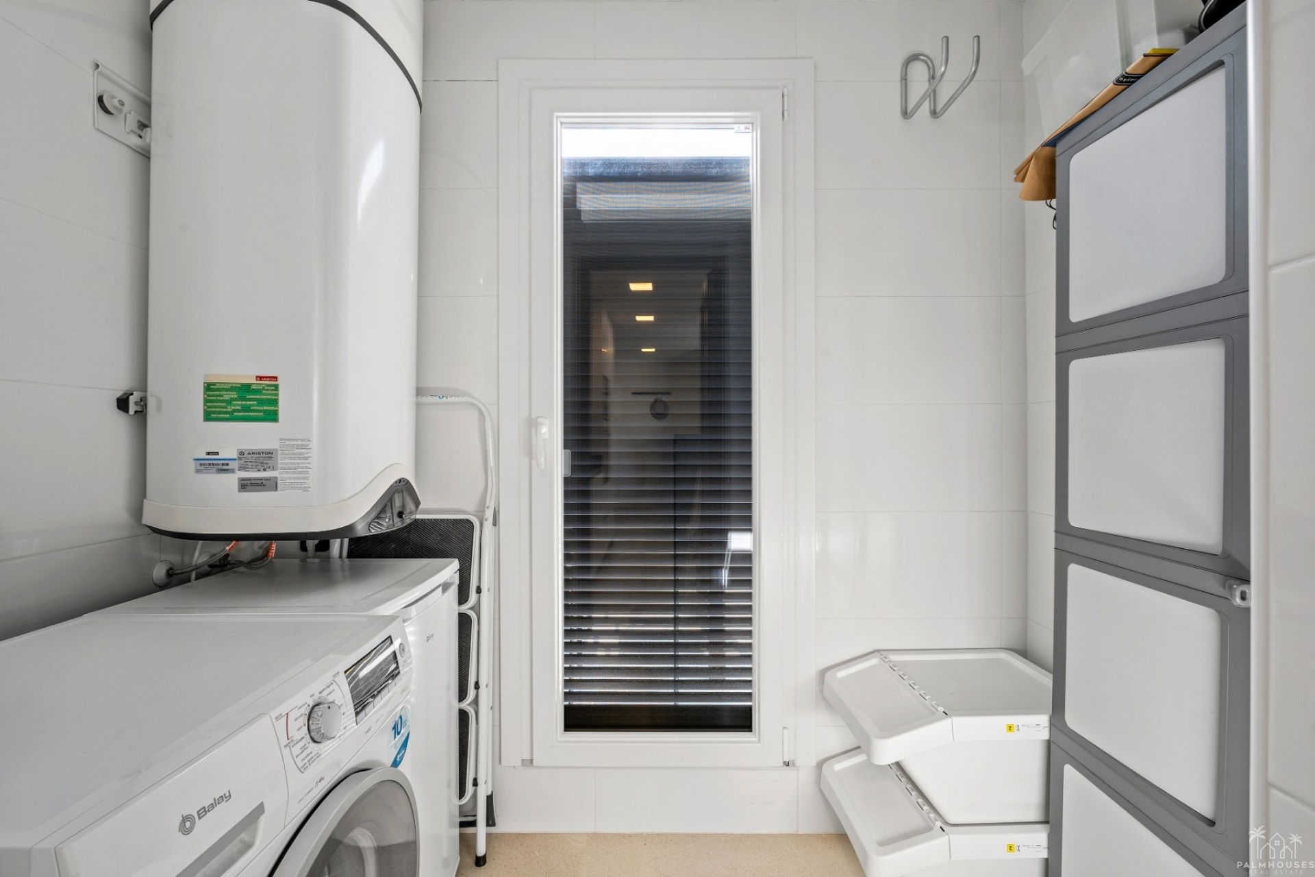 Resale - Apartments - Villamartin