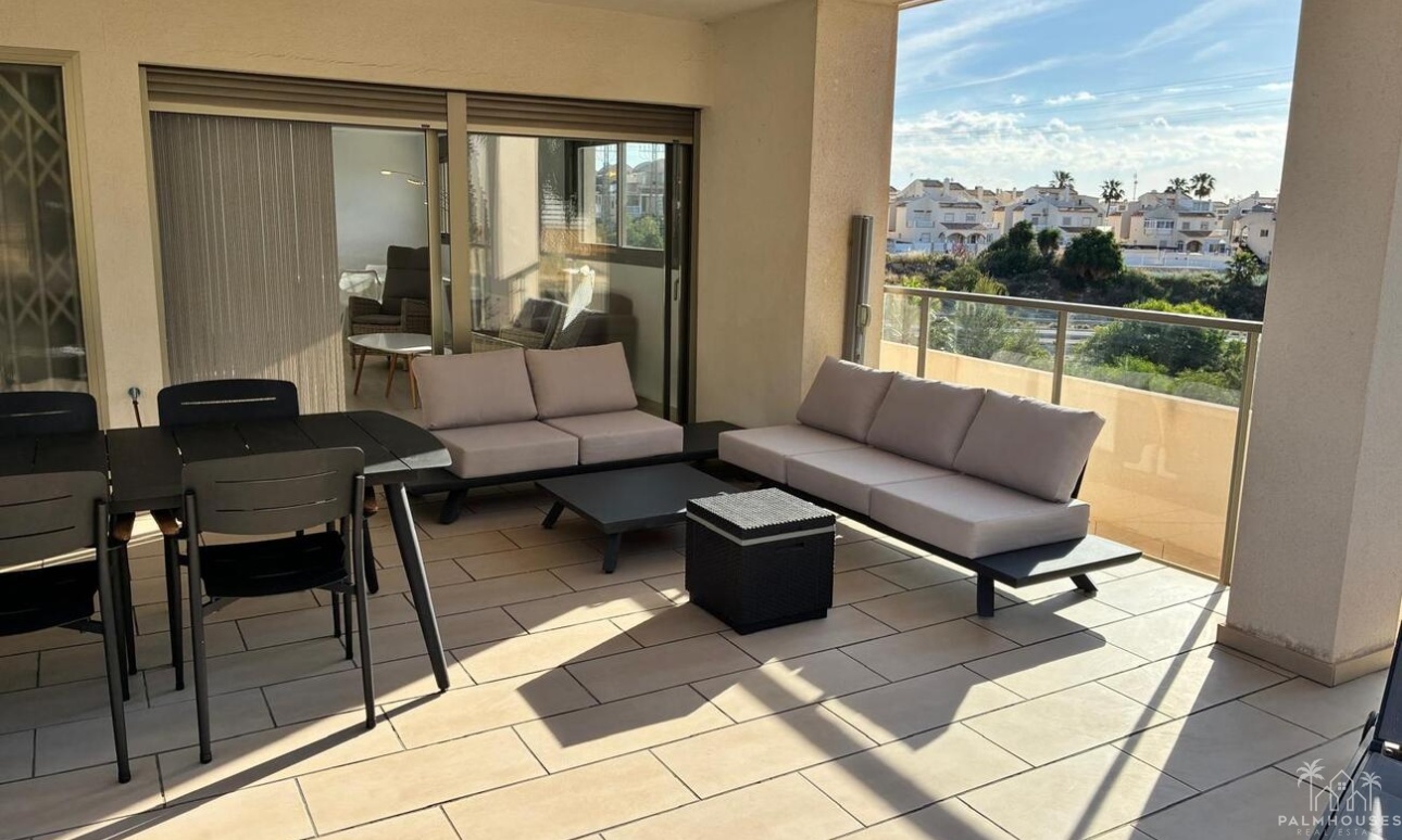 Resale - Apartments - Villamartin