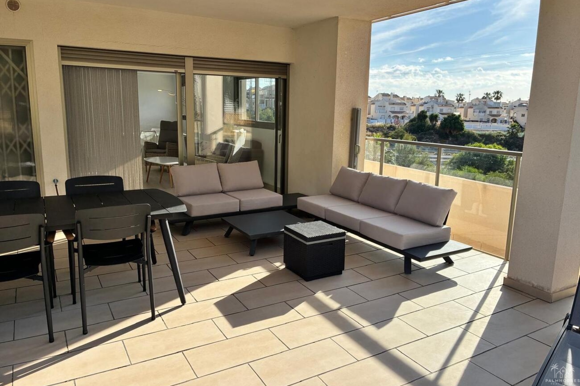 Resale - Apartments - Villamartin
