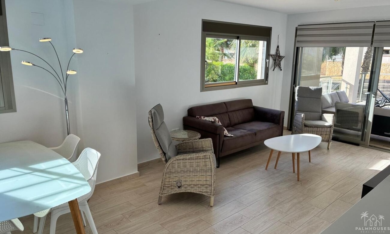 Resale - Apartments - Villamartin