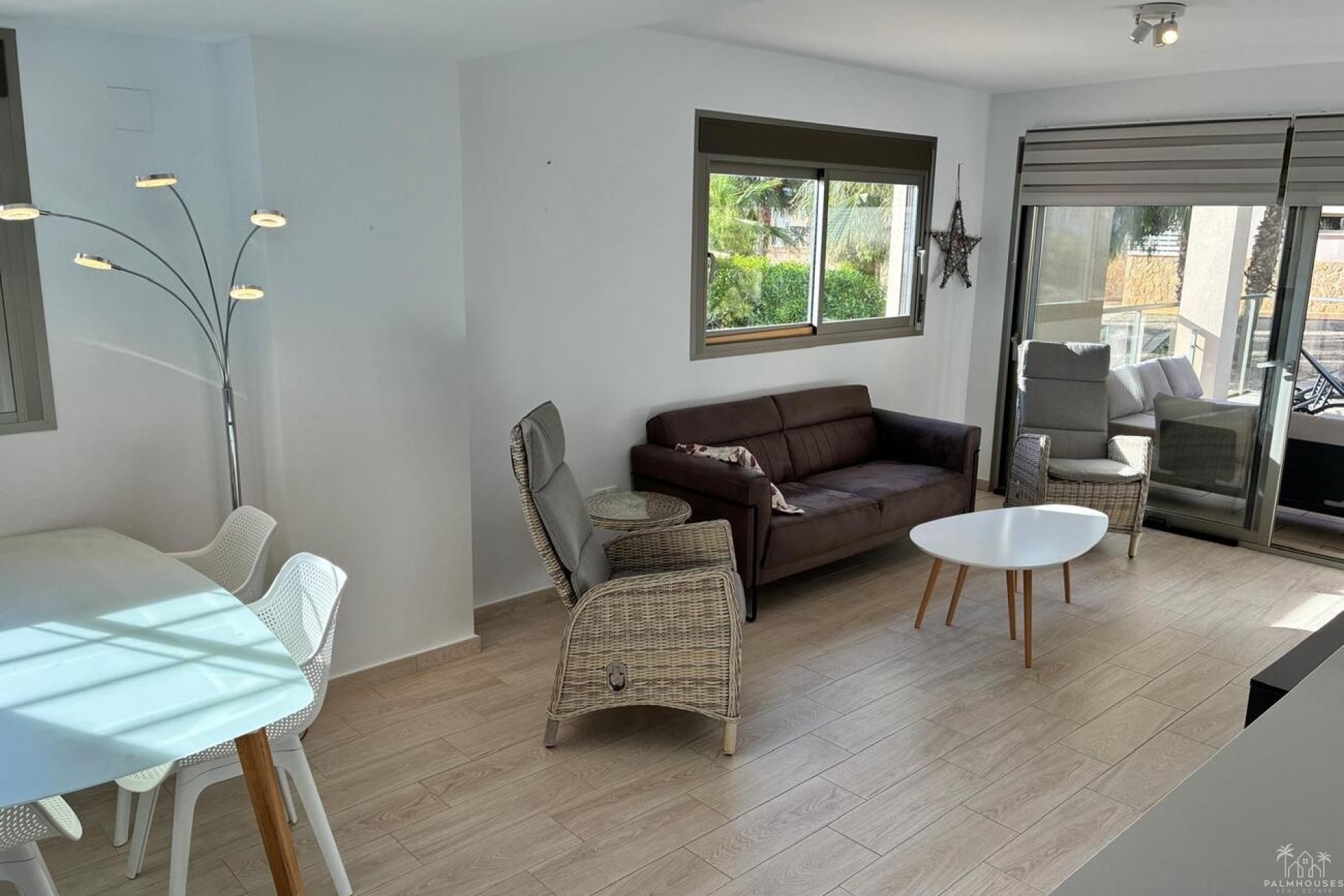 Resale - Apartments - Villamartin
