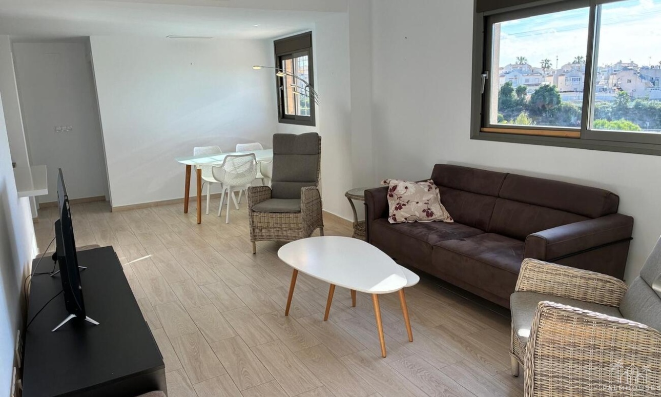 Resale - Apartments - Villamartin