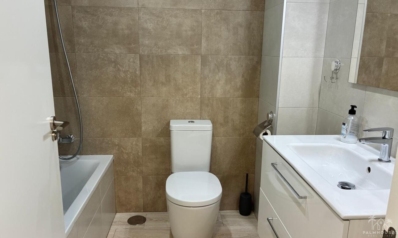 Resale - Apartments - Villamartin