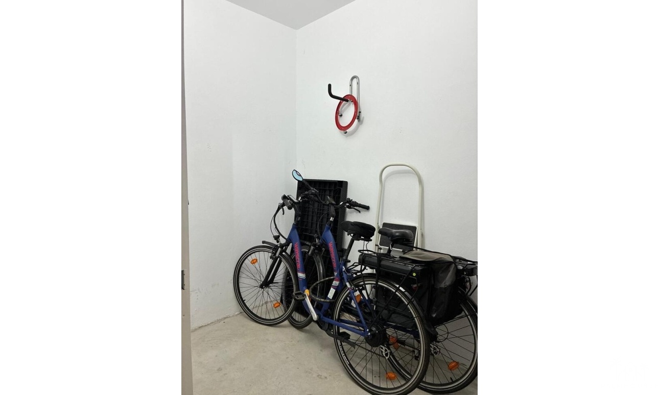 Resale - Apartments - Villamartin
