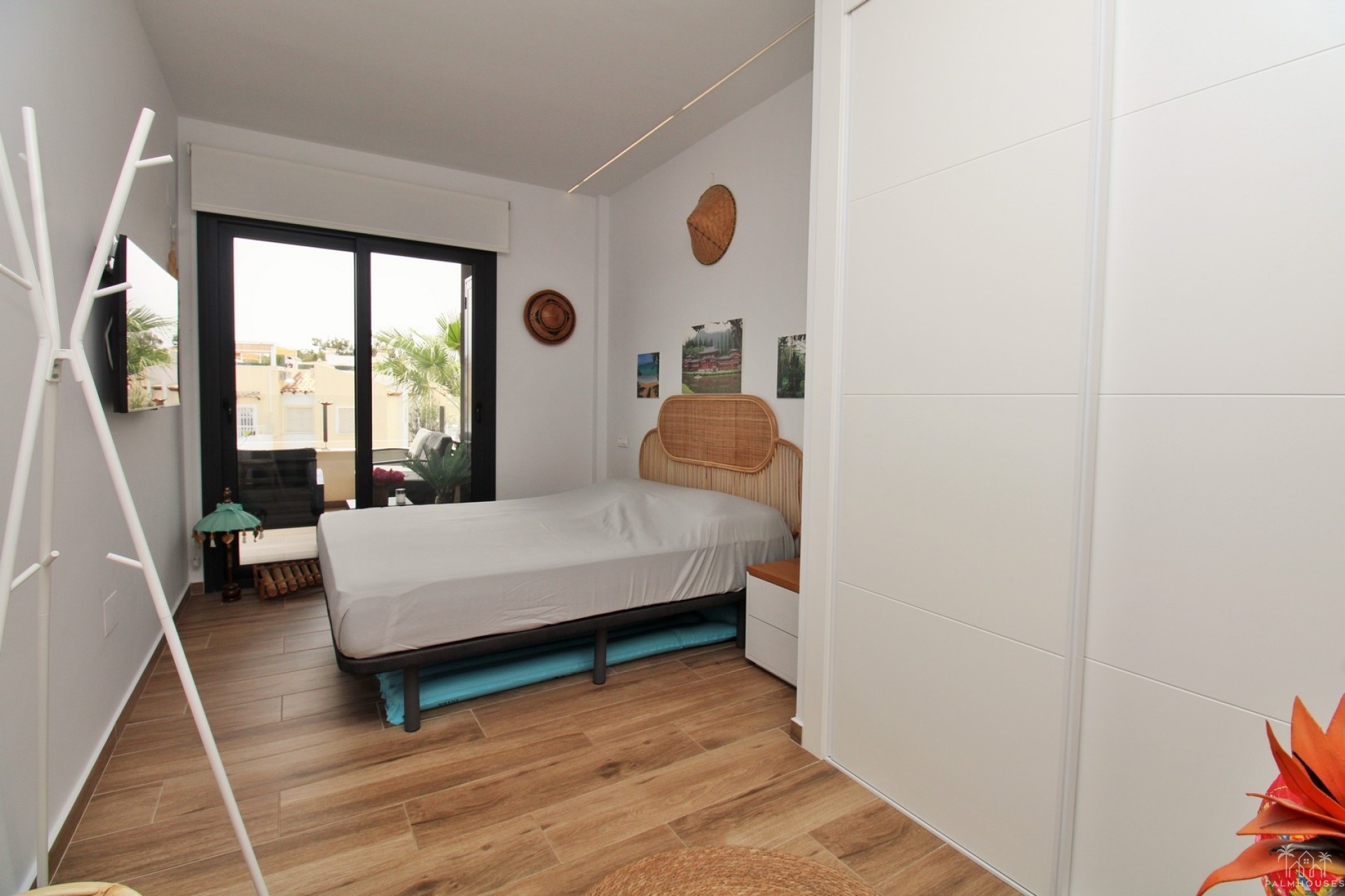 Resale - Apartments - Villamartin