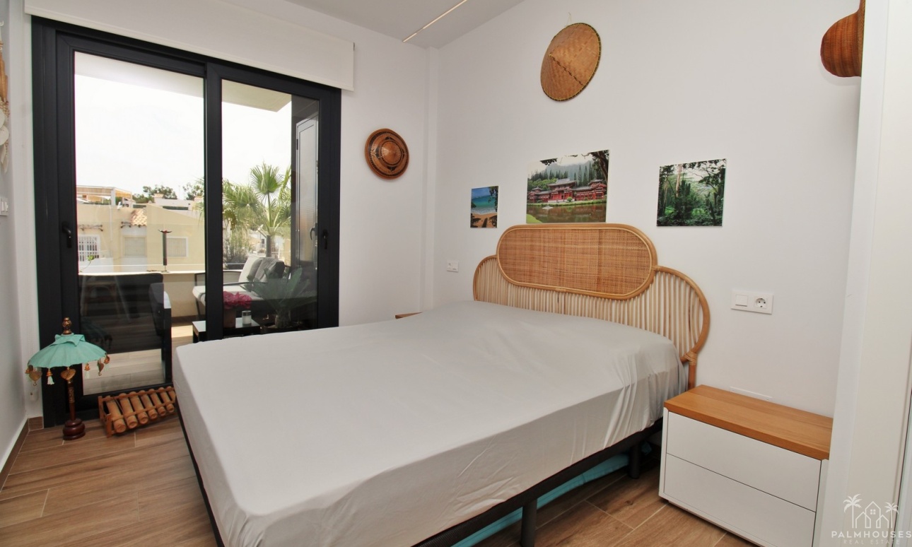 Resale - Apartments - Villamartin