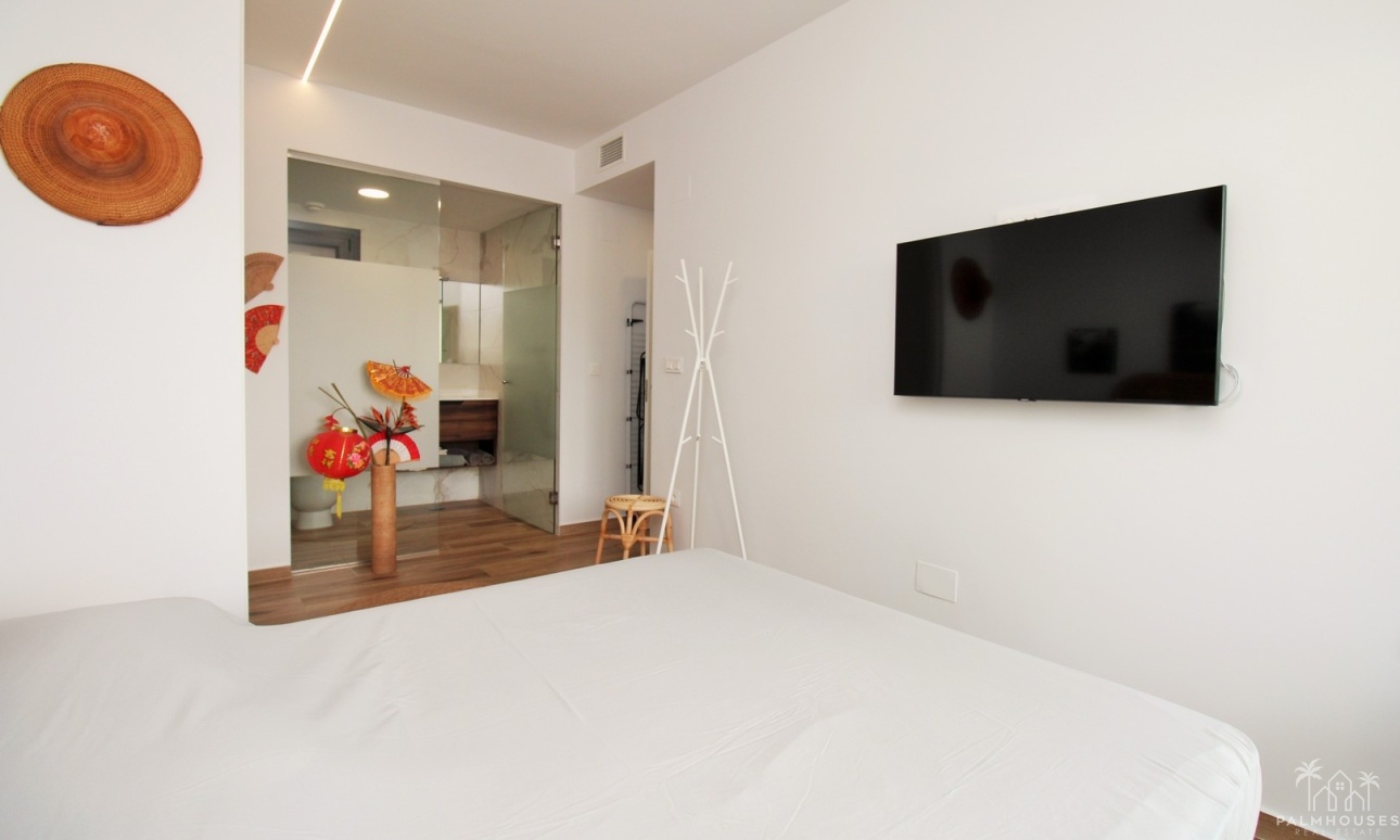 Resale - Apartments - Villamartin
