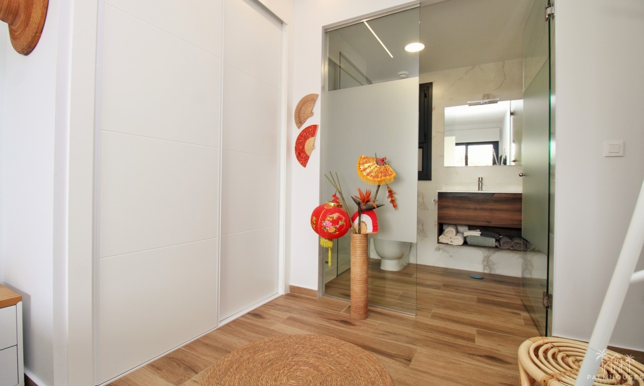 Resale - Apartments - Villamartin